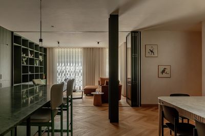 Gardinsystem, SG 6870, Colorama 1, Ashley Court, London, United Kingdom