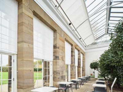 Liftgardiner, SG 2120, Colorama 1, The Camellia House, Wentworth, South Yorkshire, United Kingdom