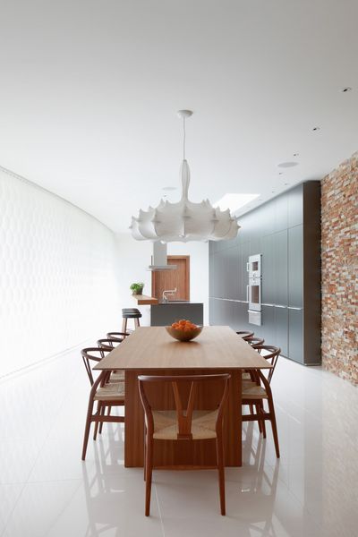 Lamellgardiner, SG 2950, Multi Visio, Room shot "Highgate Home", London, UK, Vertical Waves