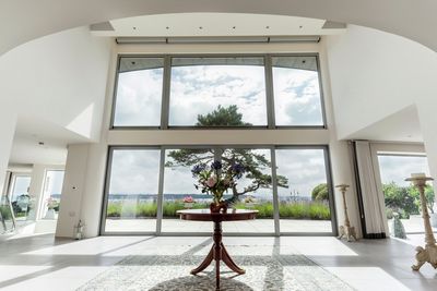 Rullegardiner, SG 4880, Multiscreen 1-10%, Room shot "Harbourside Park", Poole, Dorset, United Kingdom