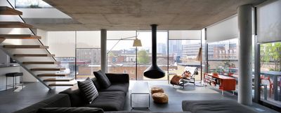 Rullegardiner, SG 4930, Multiscreen 1-10%, Room shot "Bateman's Row Penthouse Apartment", London, United Kingdom