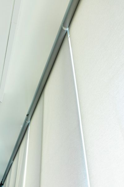 Rullegardiner, SG 4960, Versascreen 1-10%, Virgin Money, Glasgow, Scotland, United Kingdom