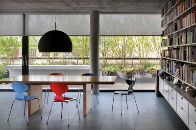 Rullegardiner, SG 4930, Multiscreen 1-10%, Room shot "Bateman's Row Penthouse Apartment", London, United Kingdom